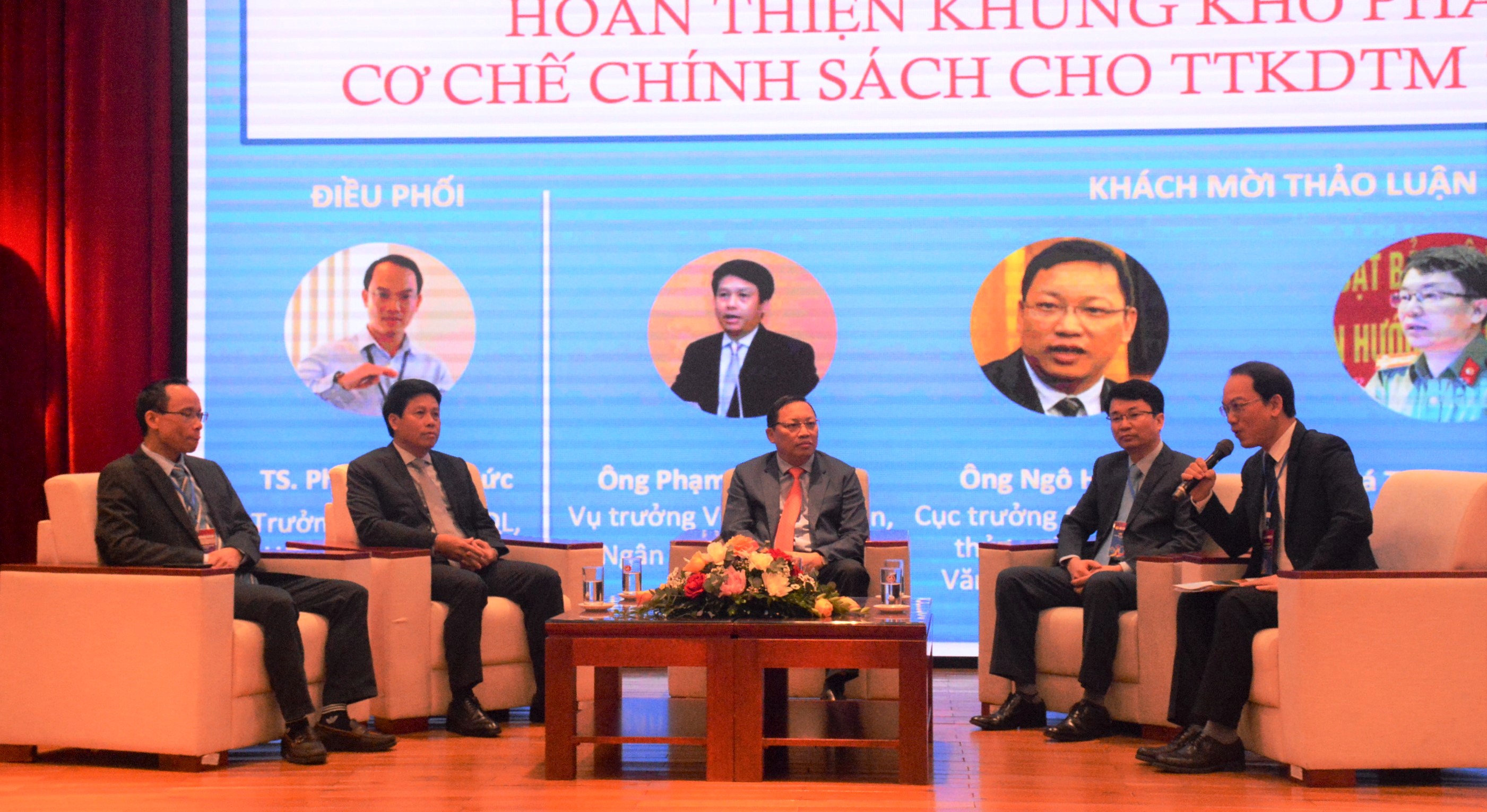 Thanh toán qua điện thoại di động tăng hơn 160% so với cùng kỳ năm trước